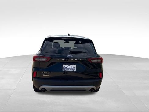 Used 2024 Ford Escape Active w/ Cold Weather Package FWD image 5