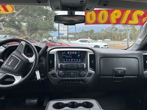 Used 2017 GMC Sierra 1500 SLT w/ SLT Preferred Package image 11