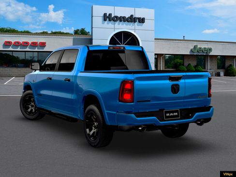 New 2026 RAM 1500 Big Horn AWD/4WD image 5