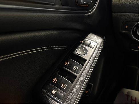 Used 2018 Mercedes-Benz CLA 250 4MATIC image 36