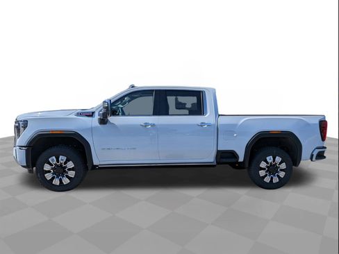 New 2026 GMC Sierra 2500 Denali w/ Denali Reserve Package AWD/4WD image 7