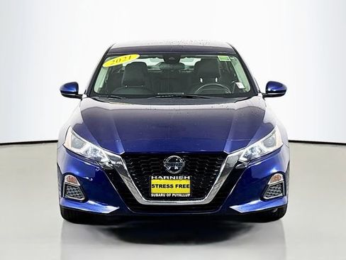 Used 2021 Nissan Altima 2.5 S image 2