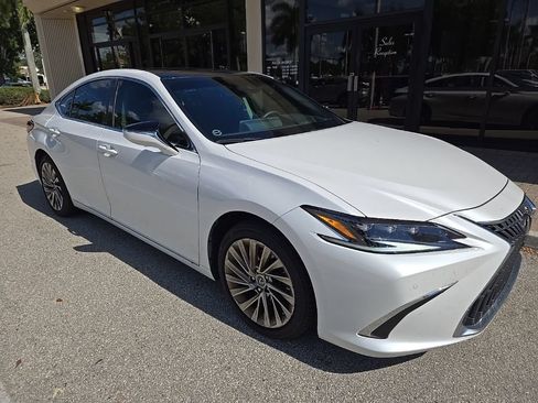 Used 2025 Lexus ES 350 Ultra Luxury w/ Accessory Package (Z2) FWD image 1