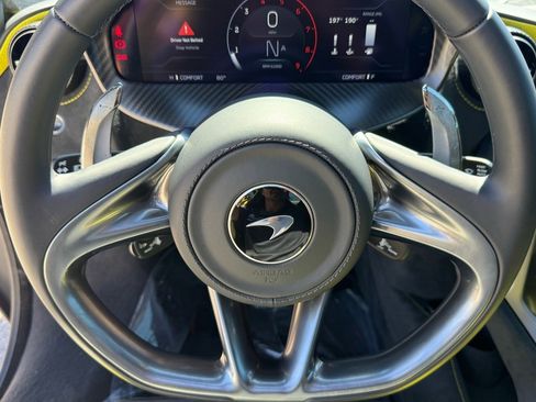 Used 2024 McLaren 750S image 31