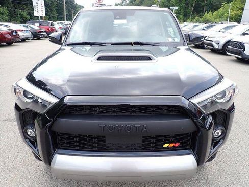 Certified 2024 Toyota 4Runner TRD Off-Road Premium w/ Moonroof Package AWD/4WD image 8
