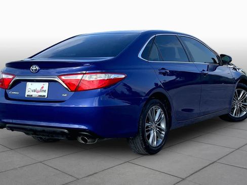 Used 2015 Toyota Camry SE FWD image 13