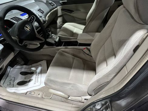 Used 2010 Honda Civic LX image 5