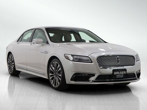 Used 2017 Lincoln Continental Select w/ Climate Package image 7