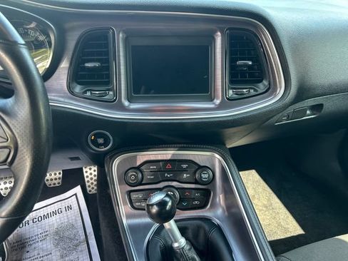 Used 2018 Dodge Challenger R/T w/ Blacktop Package RWD image 10