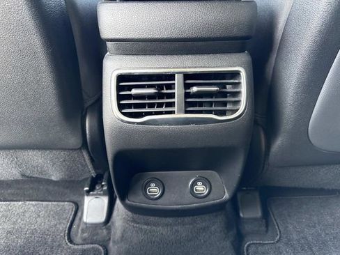 Used 2021 Hyundai Santa Fe SEL w/ Convenience Package image 31