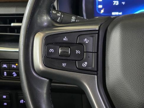 Used 2023 Chevrolet Tahoe Premier AWD/4WD image 32