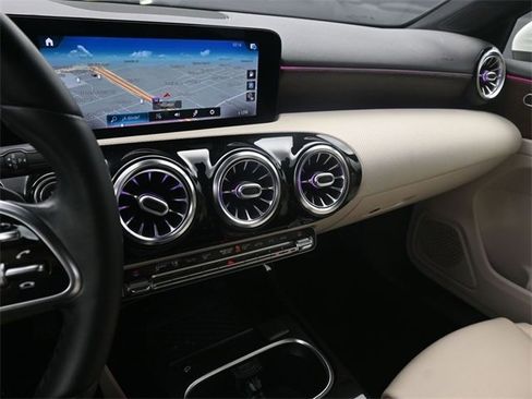 Used 2021 Mercedes-Benz A 220 A 220 image 11