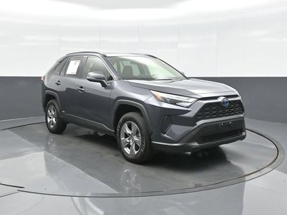 Used 2022 Toyota RAV4 XLE w/ Convenience Package