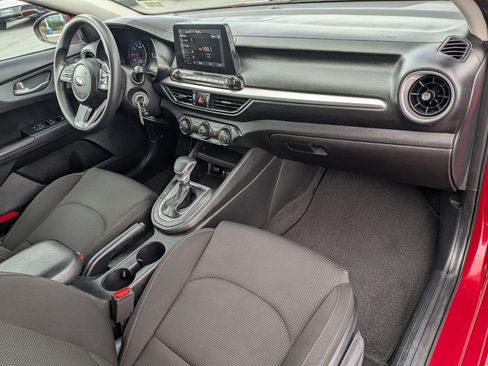 Used 2020 Kia Forte LXS FWD image 10