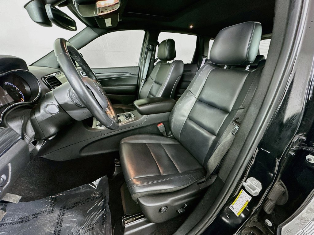 Certified 2019 Jeep Grand Cherokee Limited AWD/4WD image 30