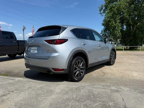 Used 2017 MAZDA CX-5 Grand Touring w/ Premium Package FWD image 4