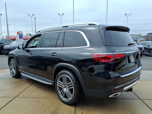 New 2026 Mercedes-Benz GLS 450 4MATIC image 9