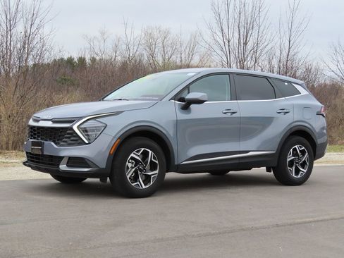 Certified 2025 Kia Sportage LX image 17