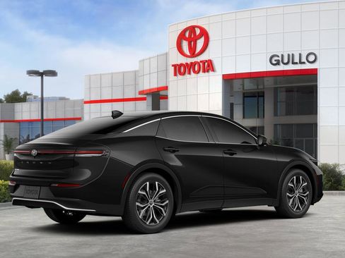 New 2026 Toyota Crown XLE image 12