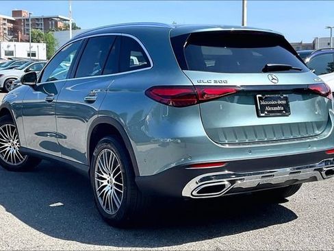 Used 2026 Mercedes-Benz GLC 300 4MATIC image 10