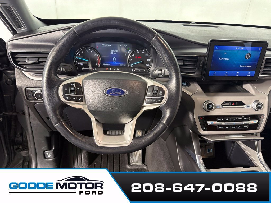 Used 2023 Ford Explorer XLT w/ Equipment Group 202A AWD/4WD image 12