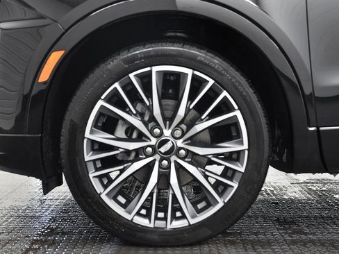 Used 2024 Cadillac XT4 Sport image 8