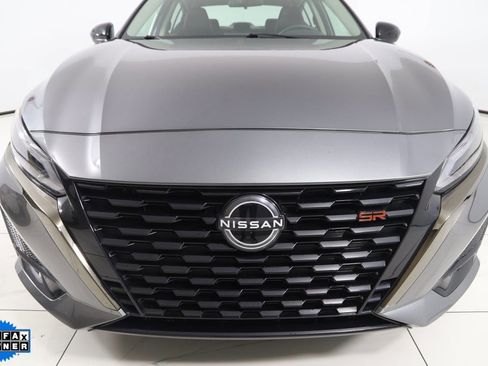 Used 2023 Nissan Altima 2.5 SR image 32