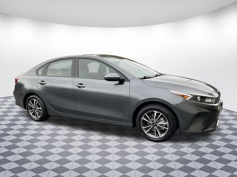 Used 2024 Kia Forte LXS FWD image 1