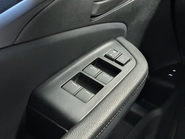 Certified 2025 Honda Passport EX-L image 22