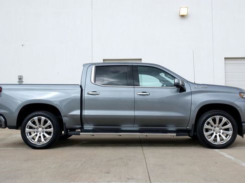 Used 2020 Chevrolet Silverado 1500 High Country image 13