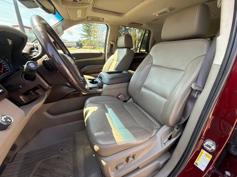 Used 2019 Chevrolet Tahoe LT AWD/4WD image 9