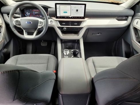 New 2026 Ford Explorer Active image 12