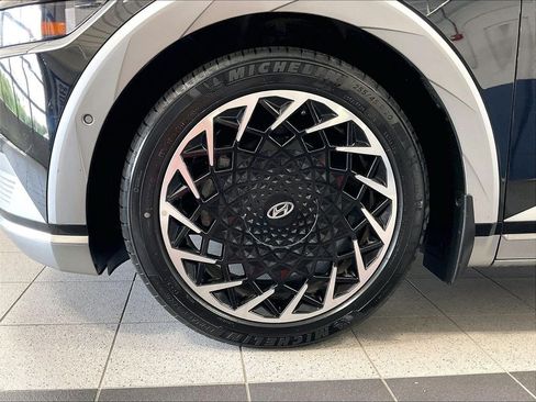 Used 2024 Hyundai Ioniq 5 Limited AWD/4WD image 7