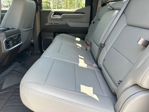 Used 2023 GMC Sierra 1500 SLT w/ SLT Premium Plus Package image 21