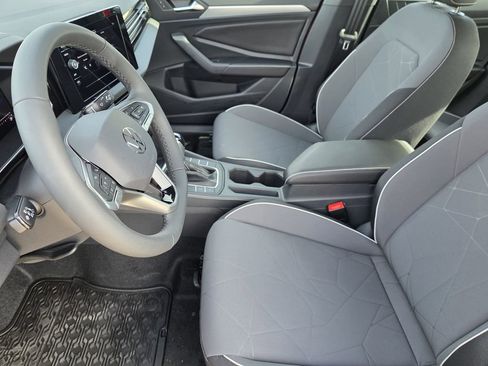 New 2026 Volkswagen Jetta Sport image 9