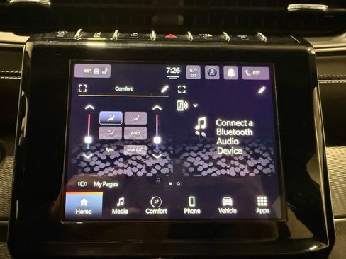 Used 2024 Jeep Grand Cherokee L Laredo image 20