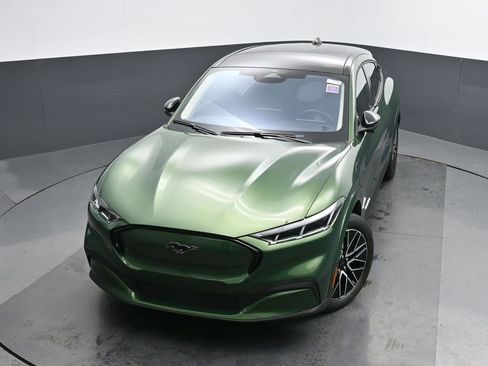 New 2025 Ford Mustang Mach-E Premium image 38