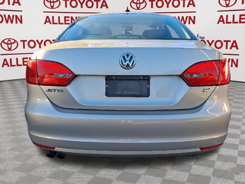 Used 2014 Volkswagen Jetta SE FWD image 5