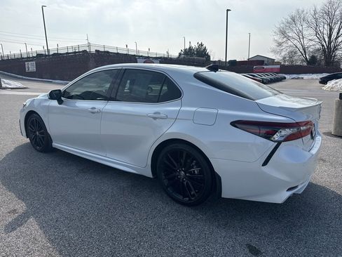 Used 2024 Toyota Camry XSE w/ Navigation Package image 7