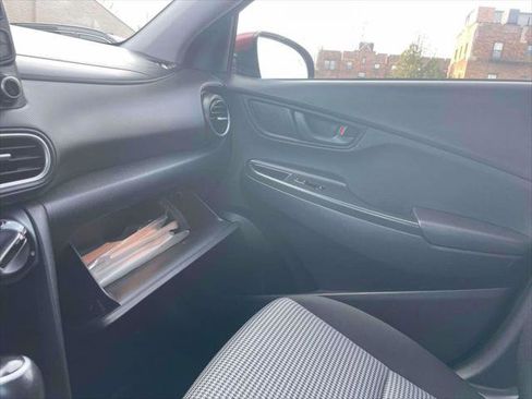 Used 2020 Hyundai Kona SEL image 31