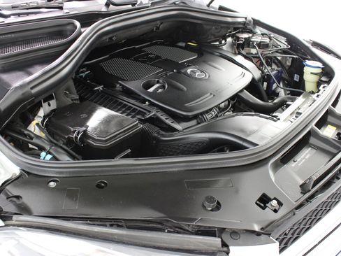 Used 2016 Mercedes-Benz GLE 350 w/ Premium Package image 78