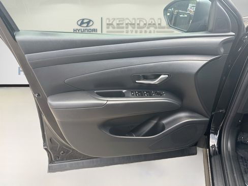 Used 2025 Hyundai Tucson SEL FWD image 17