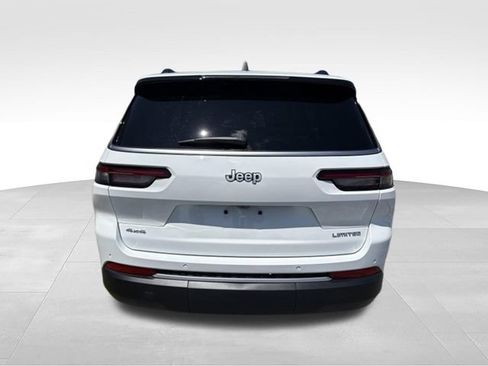 New 2026 Jeep Grand Cherokee L Limited w/ Trailer Tow Package AWD/4WD image 16