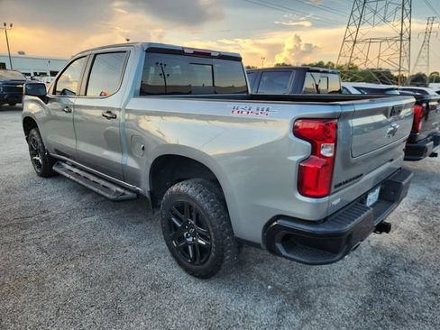 Used 2024 Chevrolet Silverado 1500 LT Trail Boss w/ Convenience Package II AWD/4WD image 3