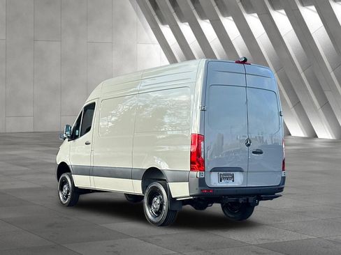Used 2026 Mercedes-Benz Sprinter 2500 image 6