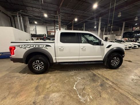 Used 2018 Ford F150 Raptor w/ Equipment Group 802A Luxury image 7