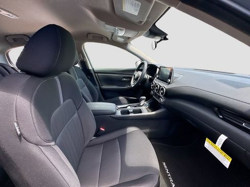 Used 2025 Nissan Sentra SV w/ All-Weather Package image 23