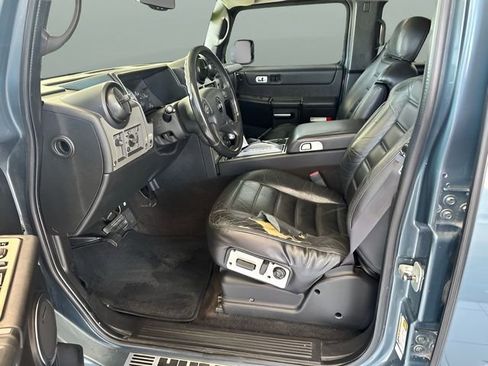 Used 2005 HUMMER H2 w/ Preferred Equipment Group AWD/4WD image 8