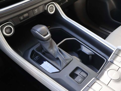 Used 2024 Toyota Grand Highlander FWD image 17