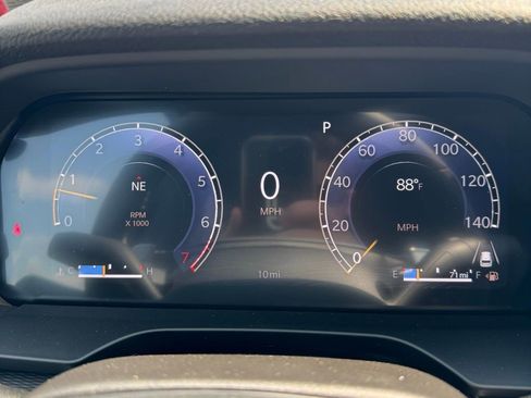 New 2025 Jeep Grand Cherokee 4WD image 20